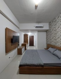 Sewa Apartemen Majestic Point Serpong by Aru Room