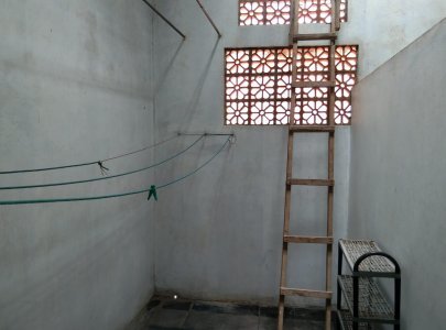 kost putri surabaya barat