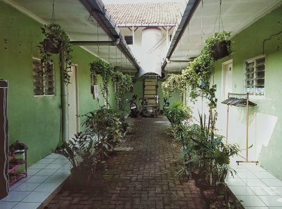 Kost ketapang 23B