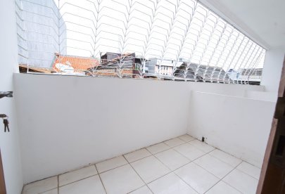 Kost Tamansari Essence Single Balkon Fasilitas Lengkap Dekat Ke Monas & Kemayoran