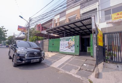 Kost Pulomas KM Luar Include Listrik Dekat Stadion Jakarta International Velodrome