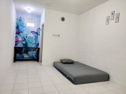 Kost PUTRI (isi Kasur) Monang-Maning Denpasar - Bali