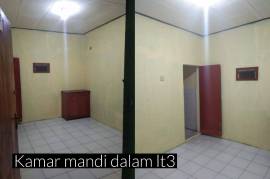 Kosan ibu ida  (kamar mandi dalam)