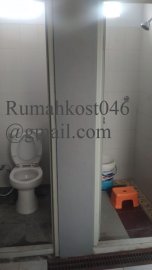 Kost 46 AC/WC,Aman,Nyaman,Bersih,dekat pusat kota/kuliner/busway/stasiun