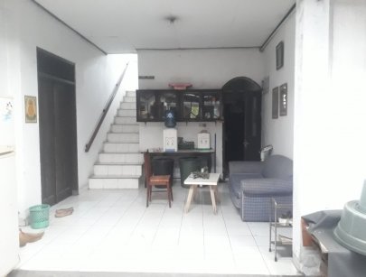 SEWA KOST PRIA NYAMAN PRAMUKA