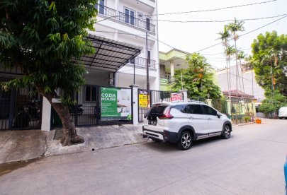 Kost Nyaman & Bersih Cozia House Lt 1 Furnished Dekat Ke APL Tower Grogol