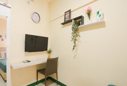 Kost Le Paris Syahriah Single Bed Near Stasiun Poris Tangerang