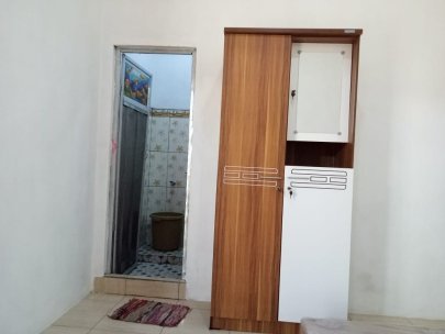 Kost Putri Eksklusif Nyaman di Pusat Kota Pandaan