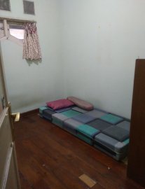 Kost khusus Putra,   di Pulomas Kayuputih Kampung Ambon