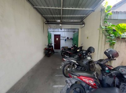 Kost KENANGA TIGA di daerah Jakal km.6