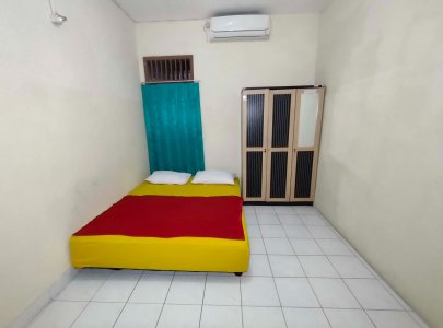 Kost KENANGA TIGA di daerah Jakal km.6