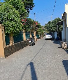 Kost KENANGA TIGA di daerah Jakal km.6