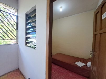 Kost KENANGA TIGA di daerah Jakal km.6