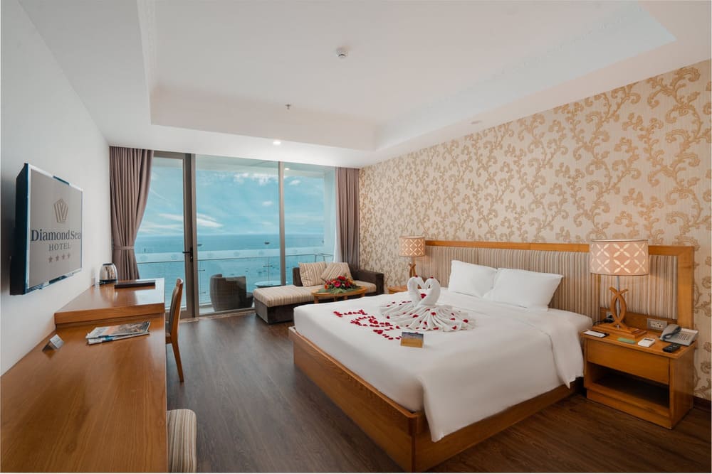 khách sạn 4 sao ở đà nẵng Khách Sạn Diamond Sea Hotel Đà Nẵng