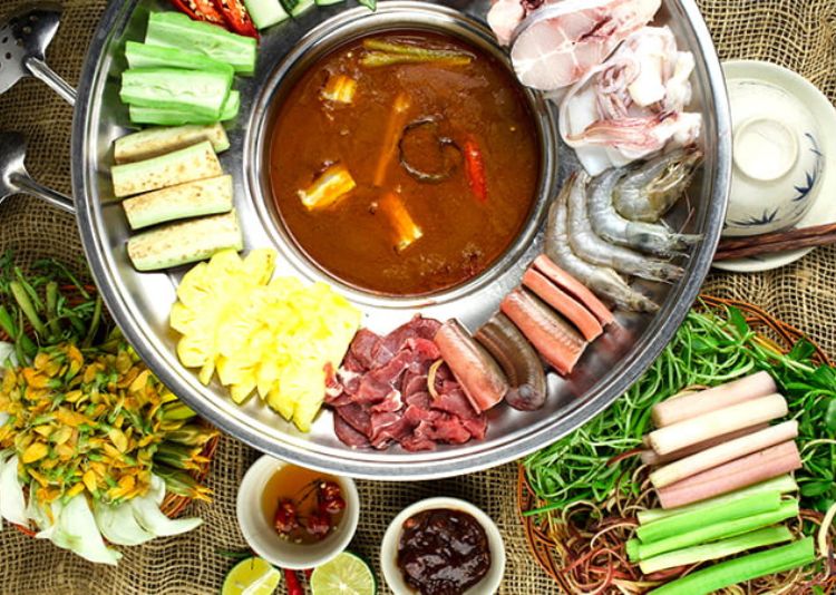 Lẩu Mắm Sài Gòn Chị Hoa Vietnamese Cuisine 