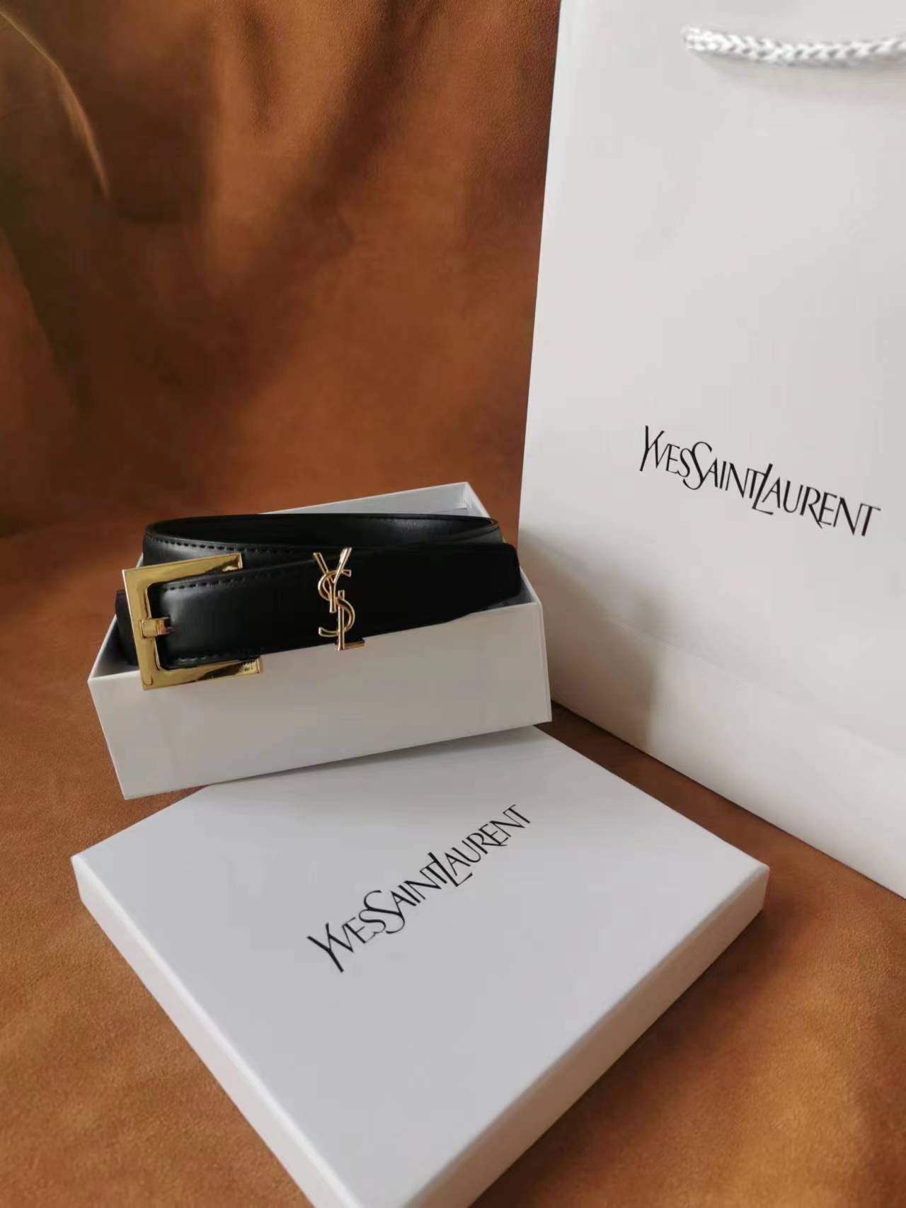 20.19$ YSL  code 454-6471-R gallery