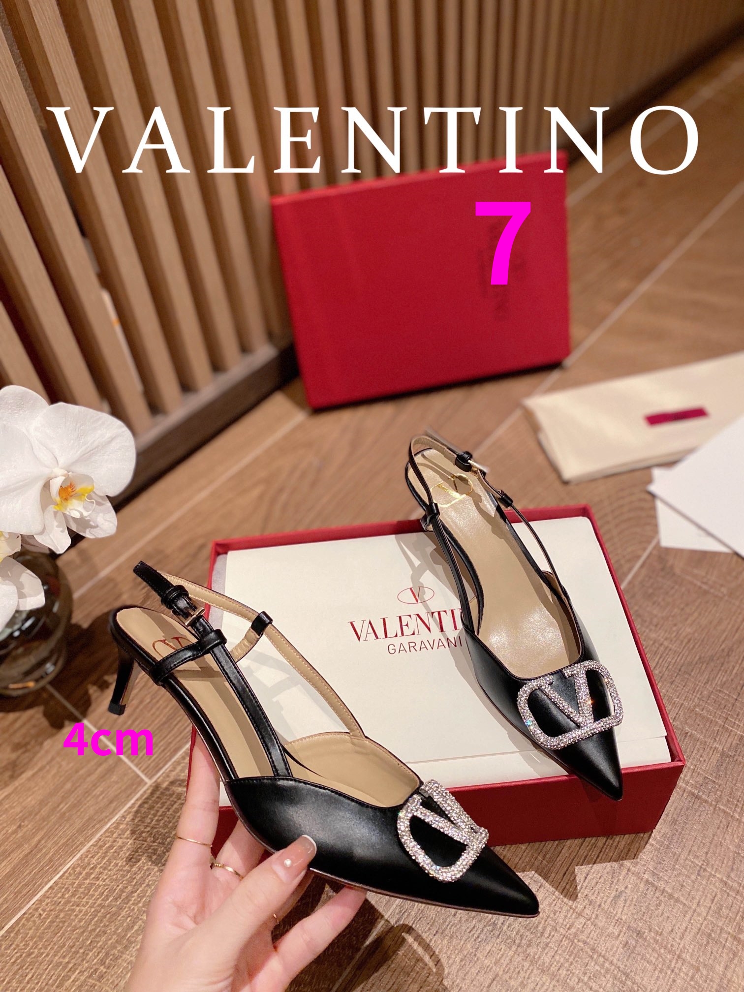 23157-Valentino -825 gallery