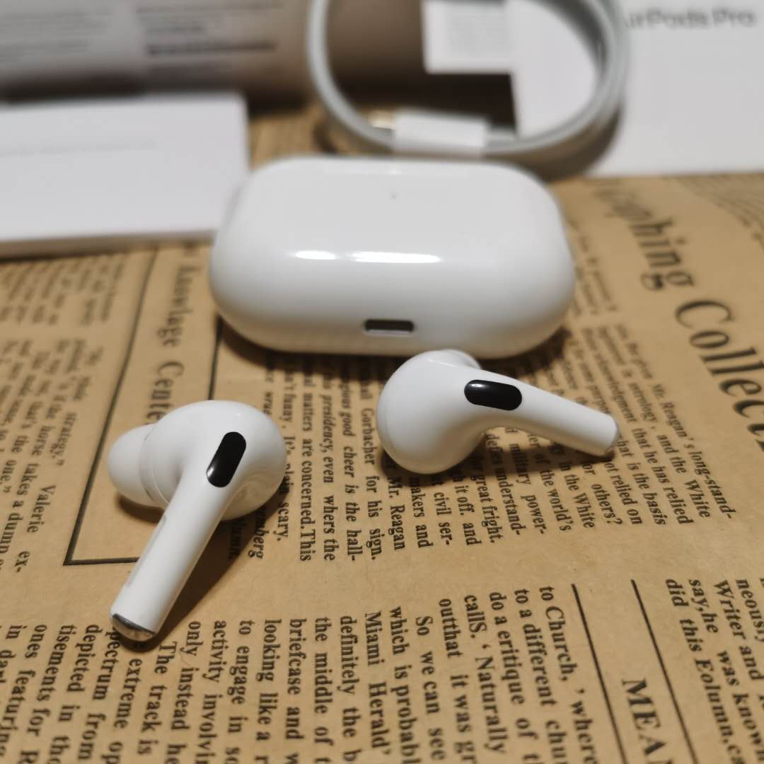 3873-Apple Headphones III 33.84$ 编号200-855-F gallery