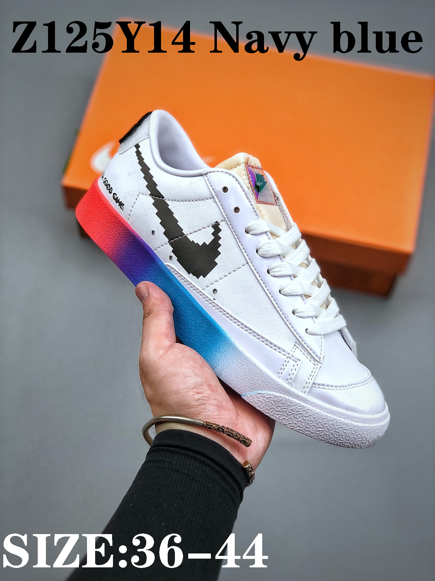 41.89$ NIKE code 351-6027-R gallery