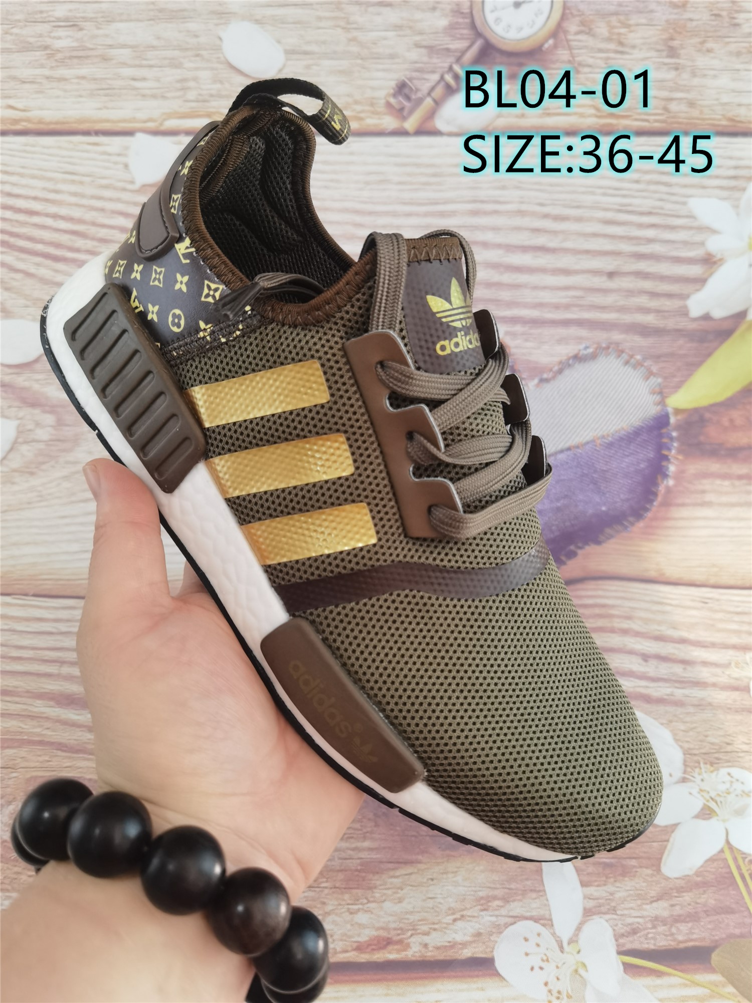 42.21$ adidas 编号351-2729 -R gallery