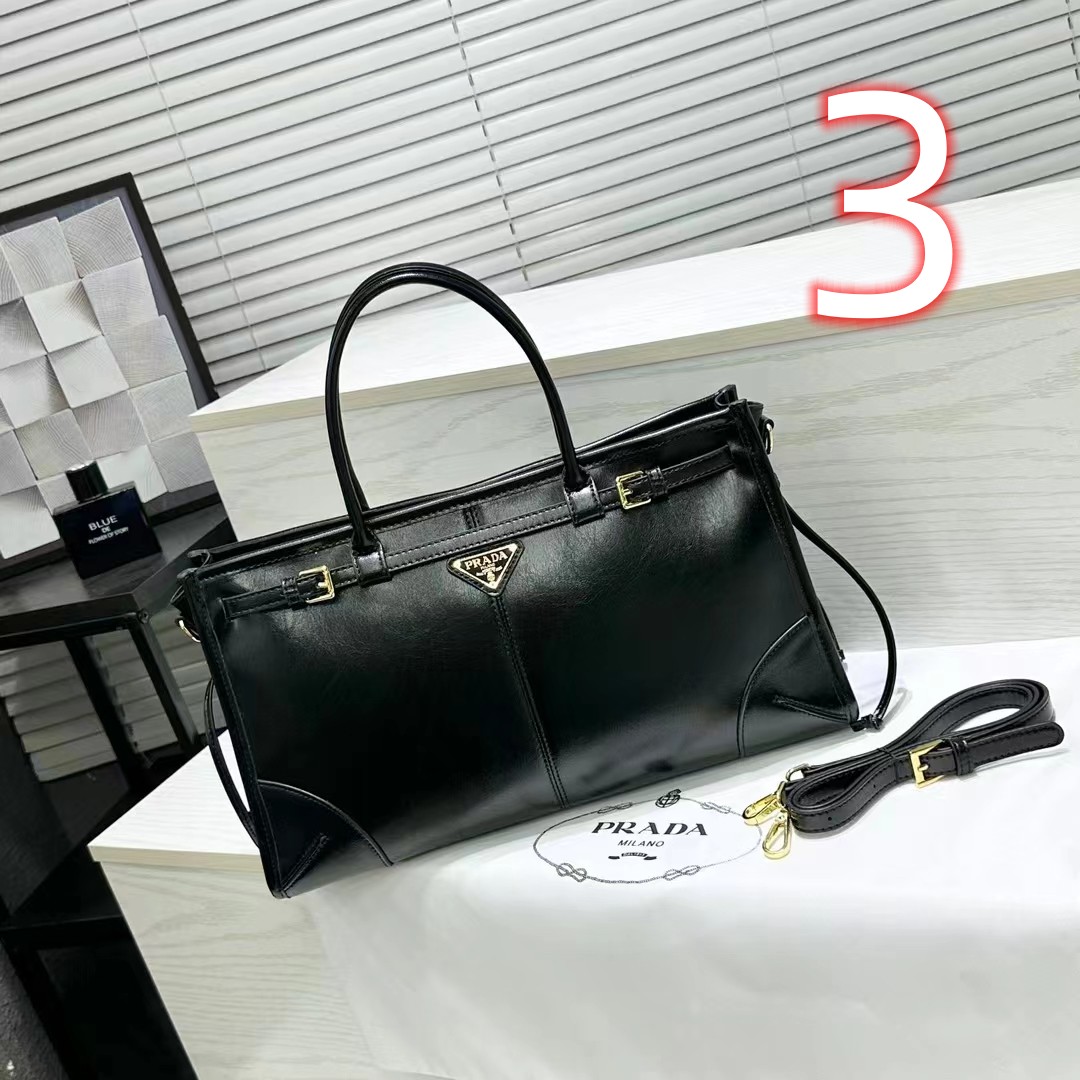 45.26$  PRADA   code 404-6956-R gallery