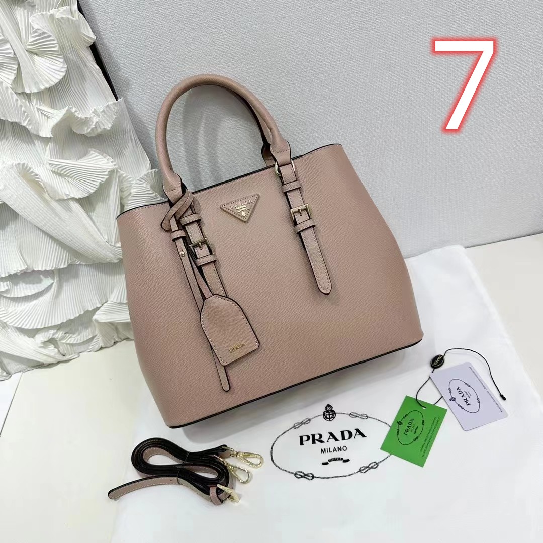 46.89$ PRADA   code 404-6974-R gallery