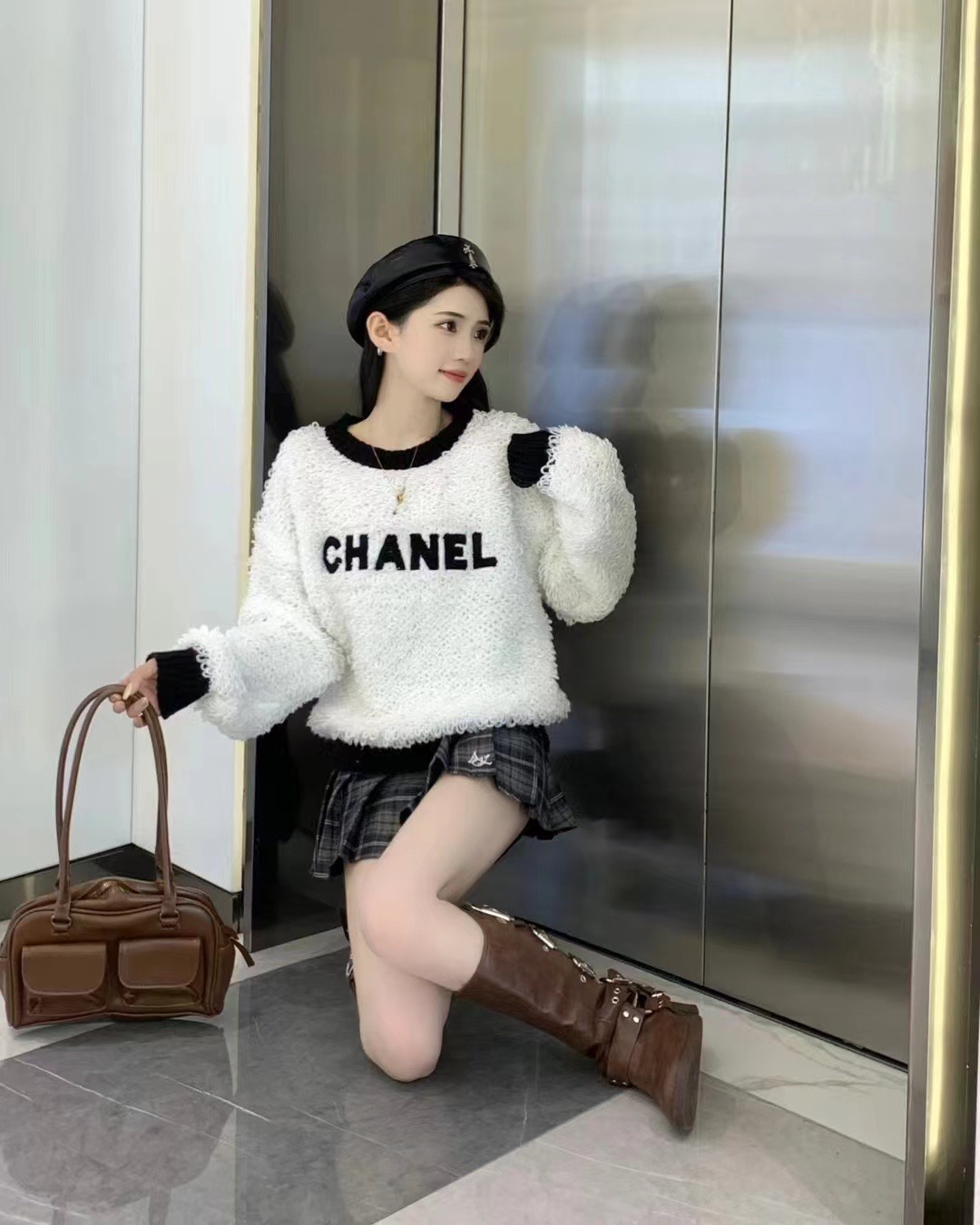 49.9-chanel     9904-T gallery