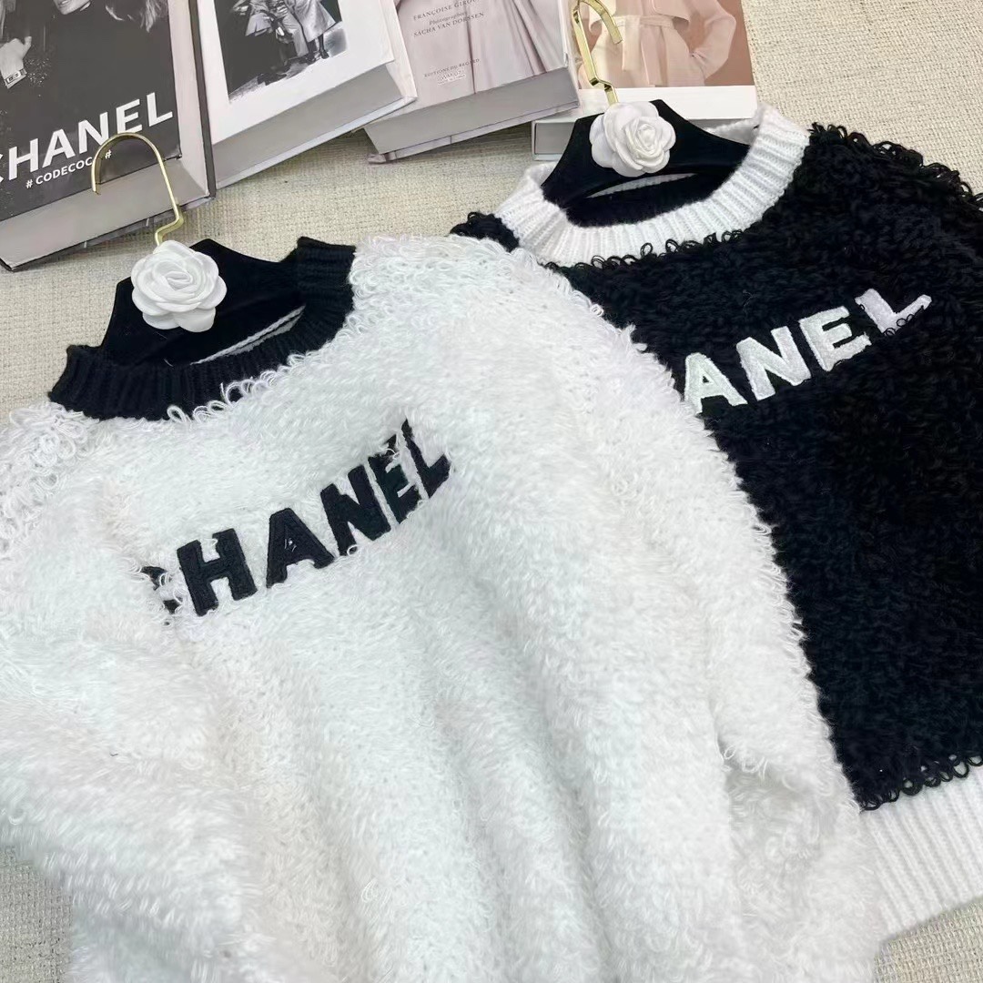 49.9-chanel     9904-T gallery