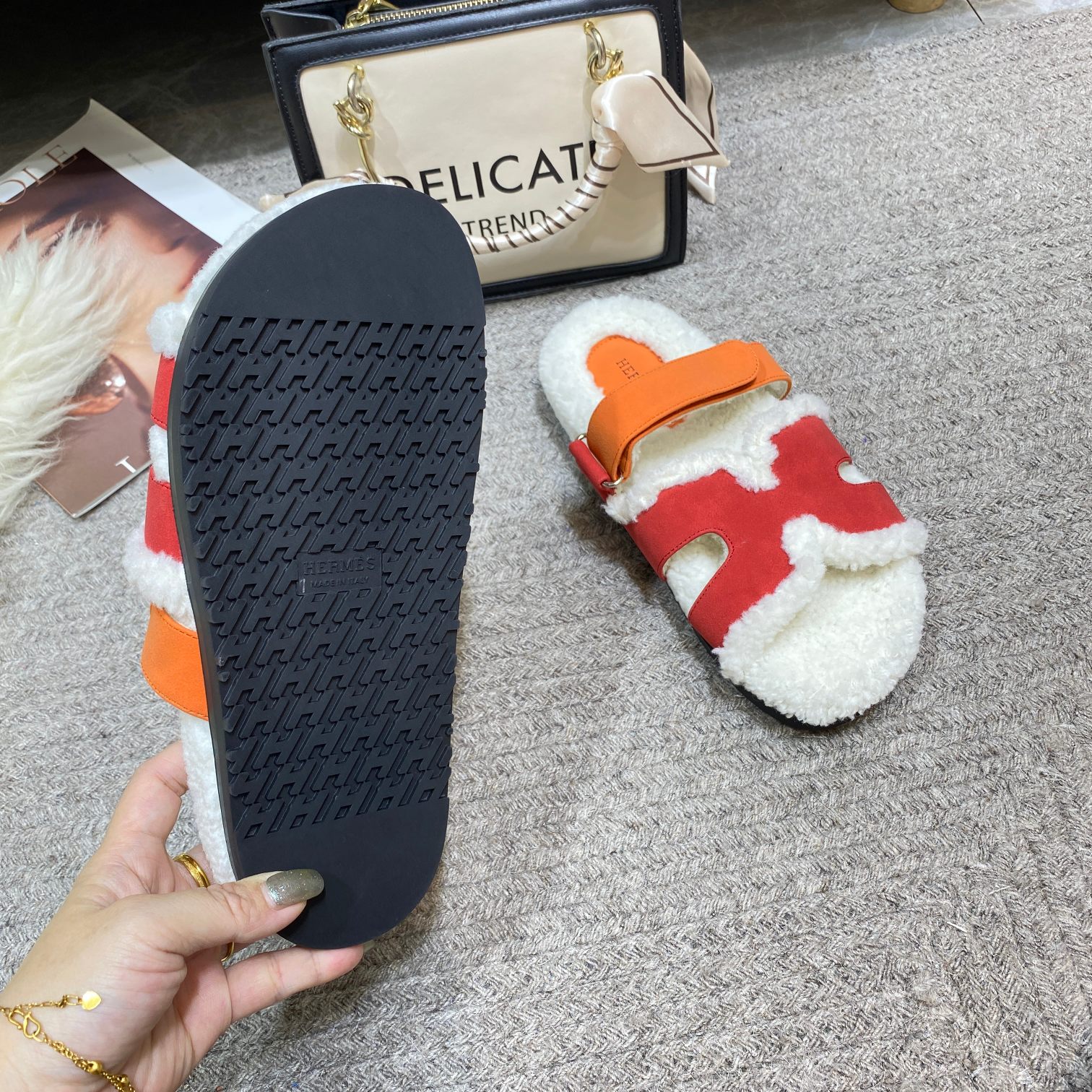 49.99$-Hermes   9865-T gallery