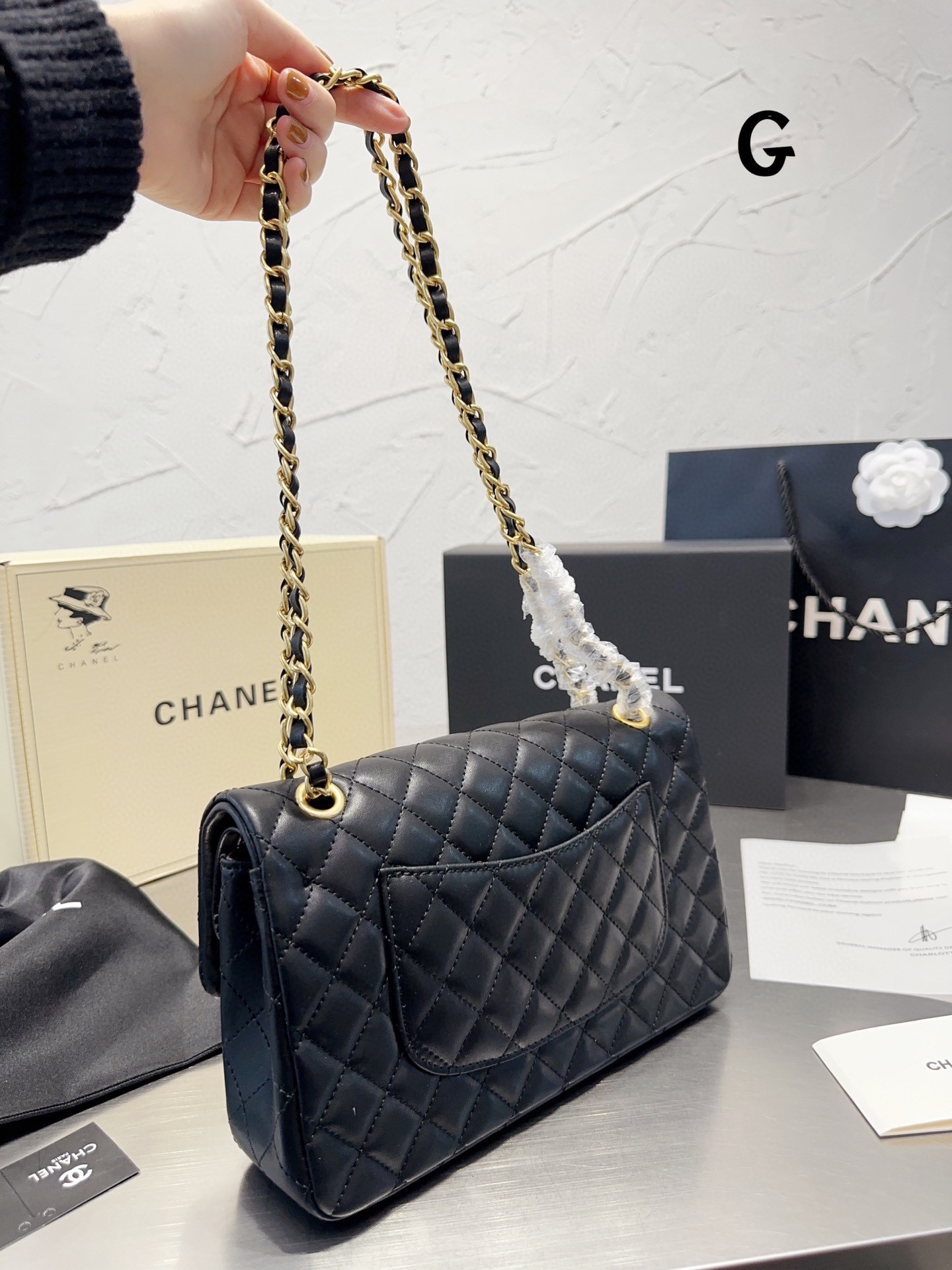 65$-CHANEL    9910-T gallery