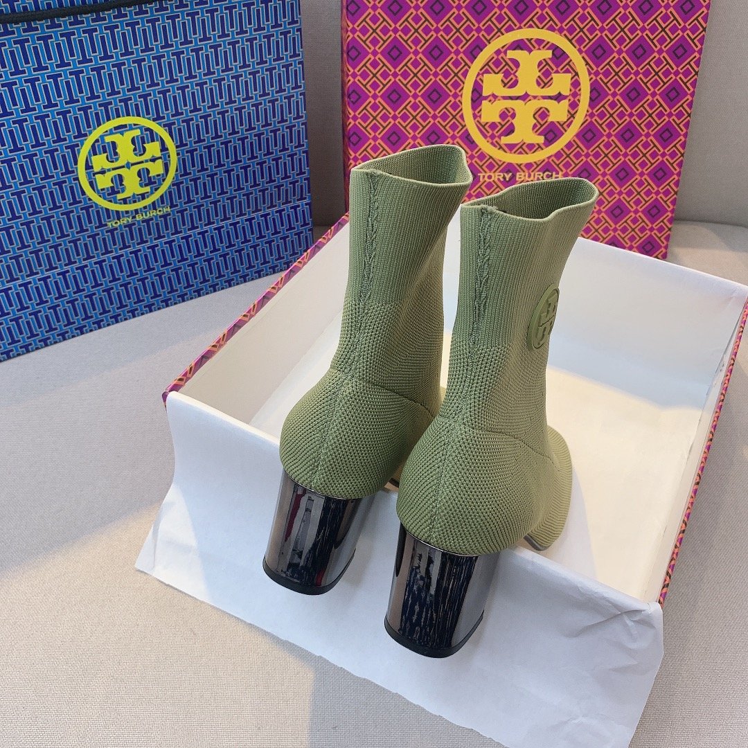 8636-T   46.79$ TORY  BURCH gallery