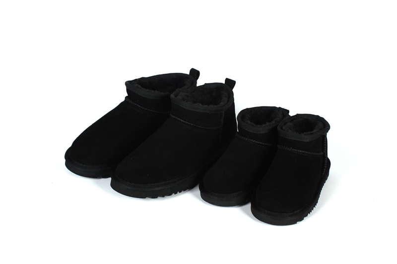 8788-T    29.51$UGG gallery