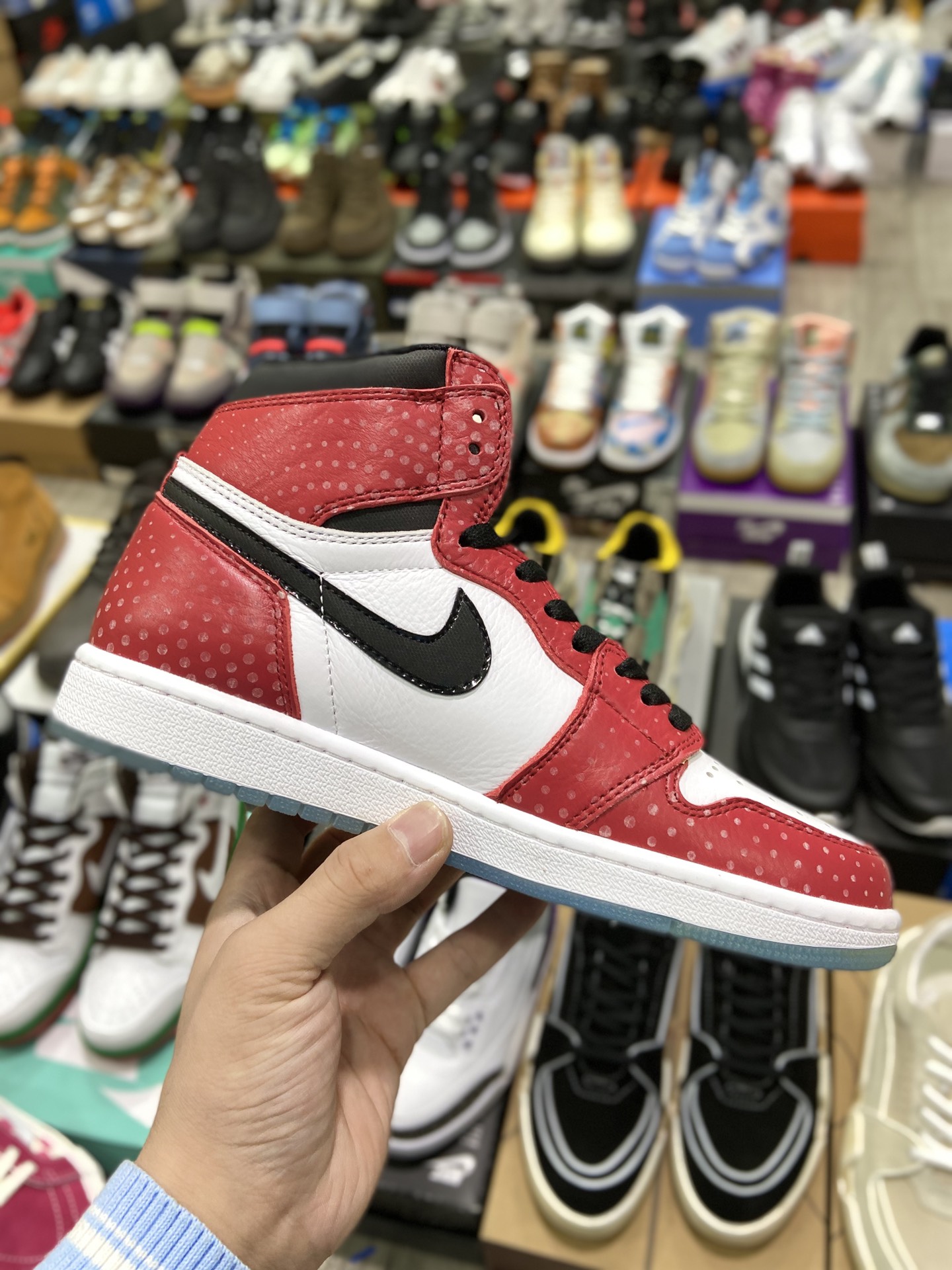 Air Jordan $85 gallery