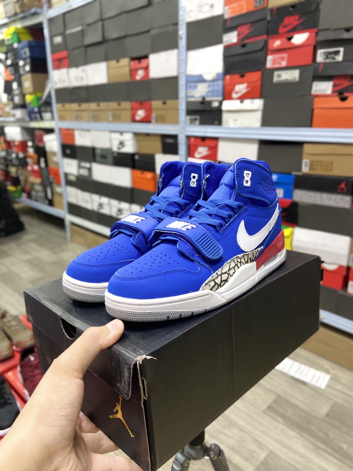 Air jordan $85 gallery