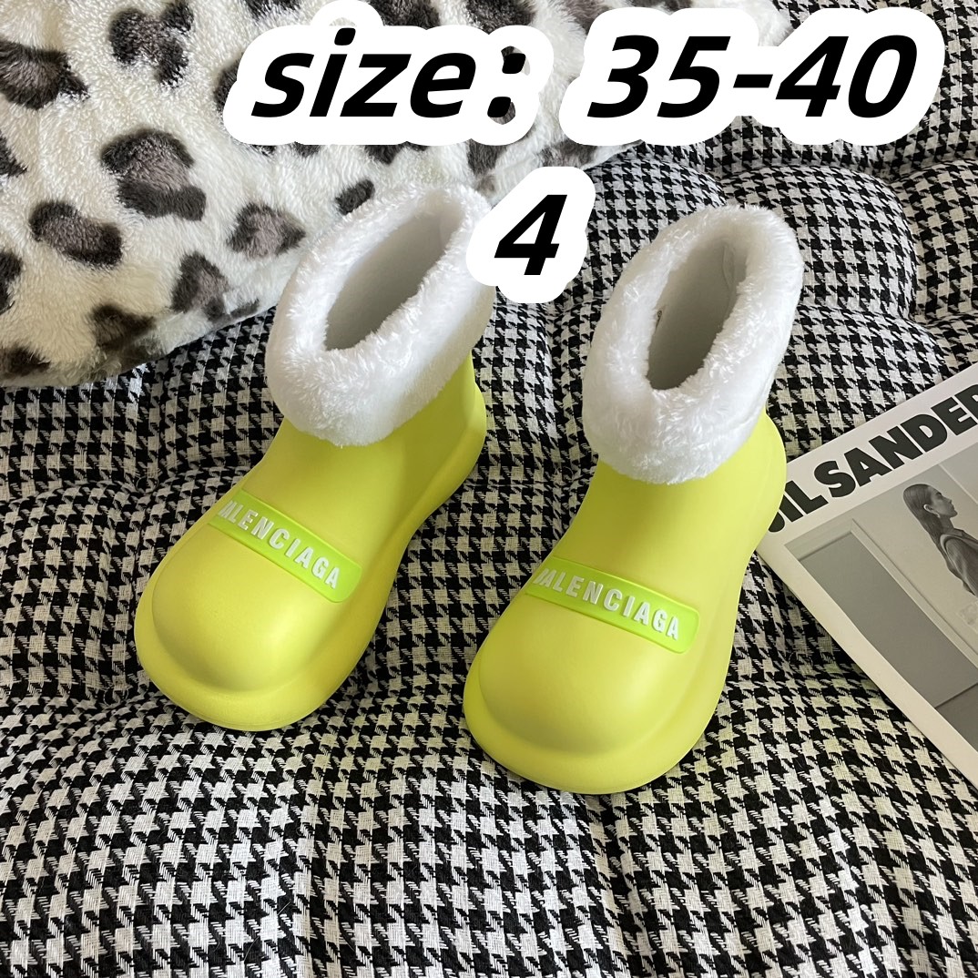 BALENCIAGA 54.66$  code 356-6803-R gallery