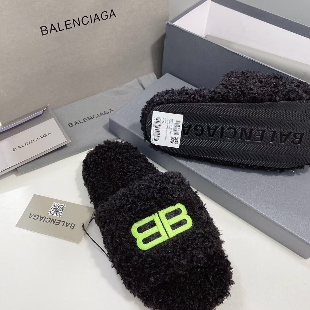 BALENCIAGA $51 gallery