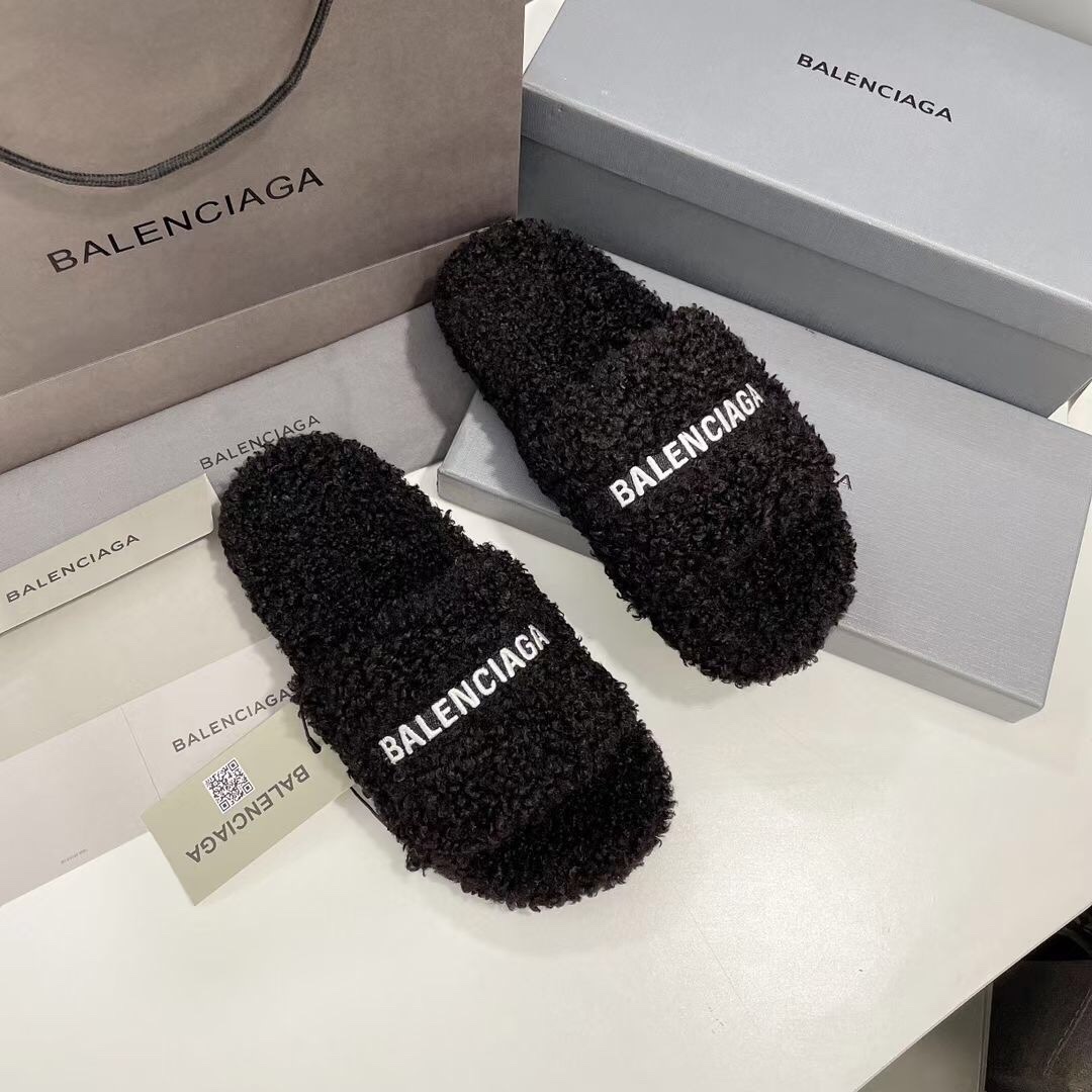 BALENCIAGA $51 gallery