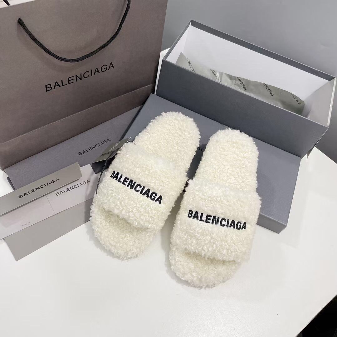 BALENCIAGA $51 gallery