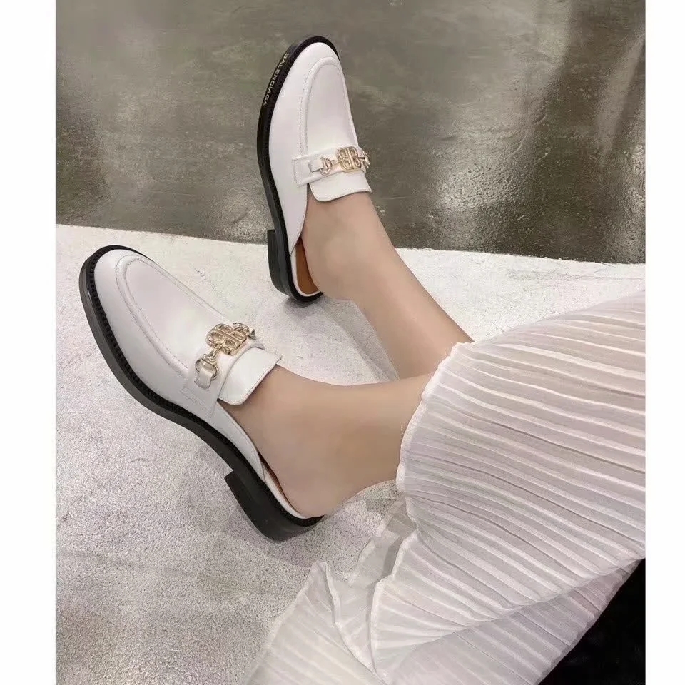 BALENCIAGA $81 gallery