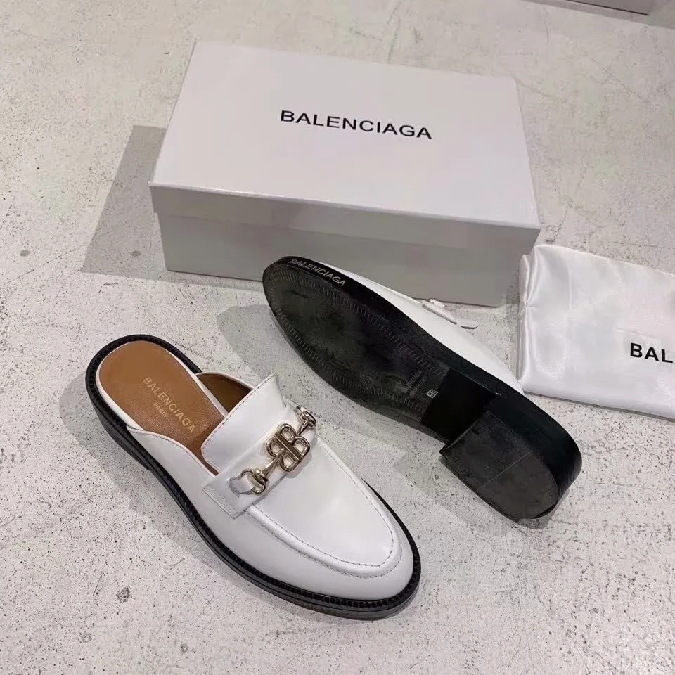 BALENCIAGA $81 gallery