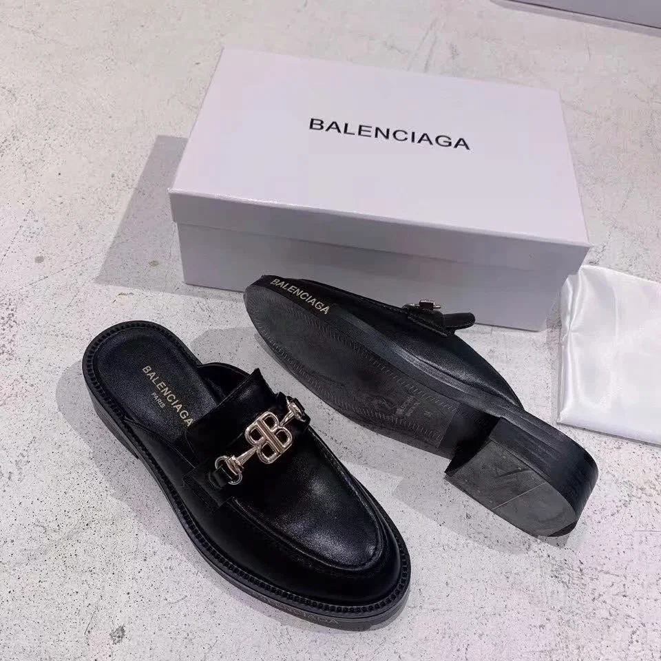 BALENCIAGA $81 gallery