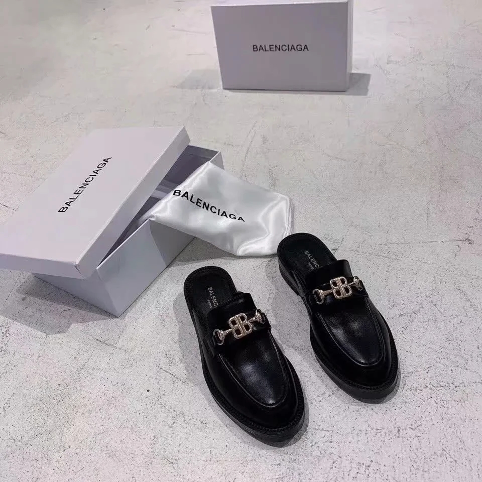 BALENCIAGA $81 gallery