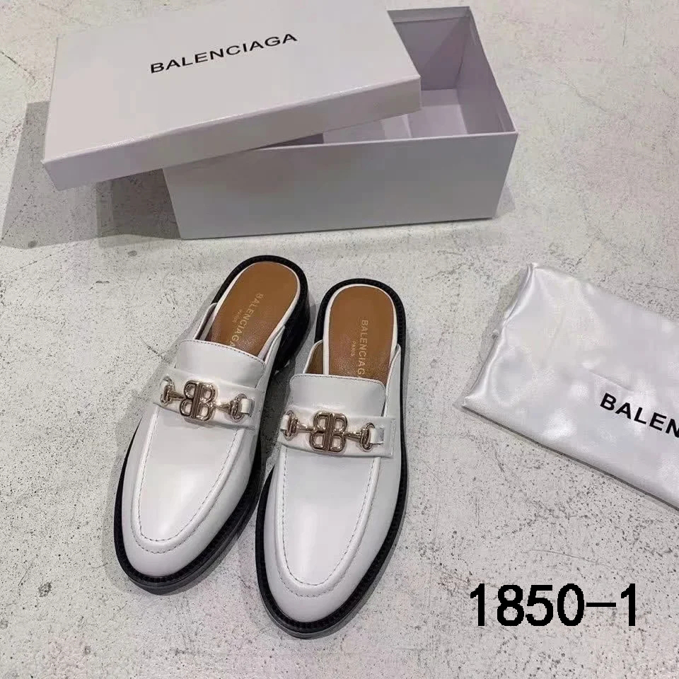 BALENCIAGA $81 gallery