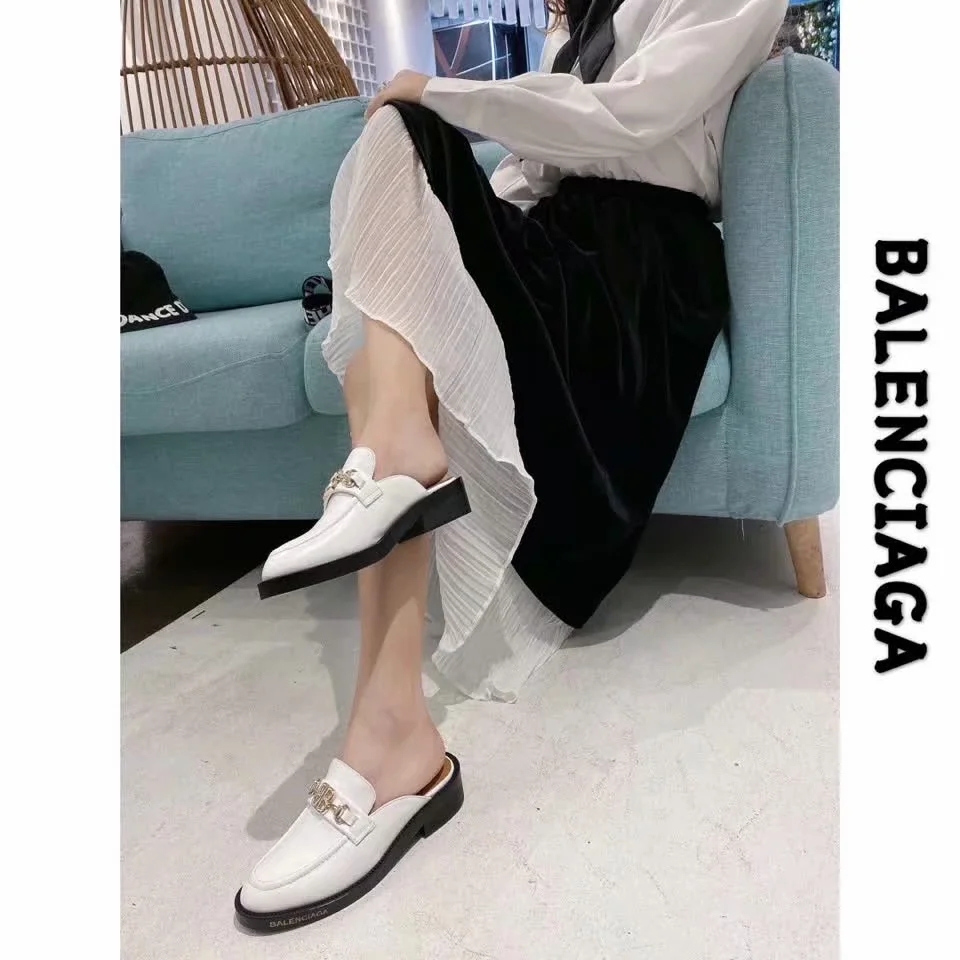 BALENCIAGA $81 gallery