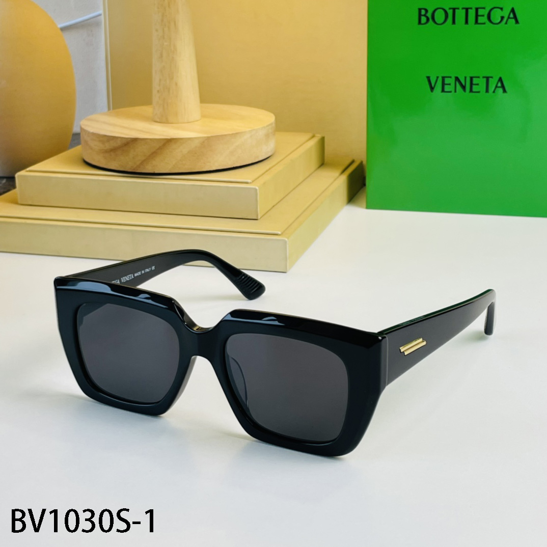 BOTTEGA VENETA $53 gallery