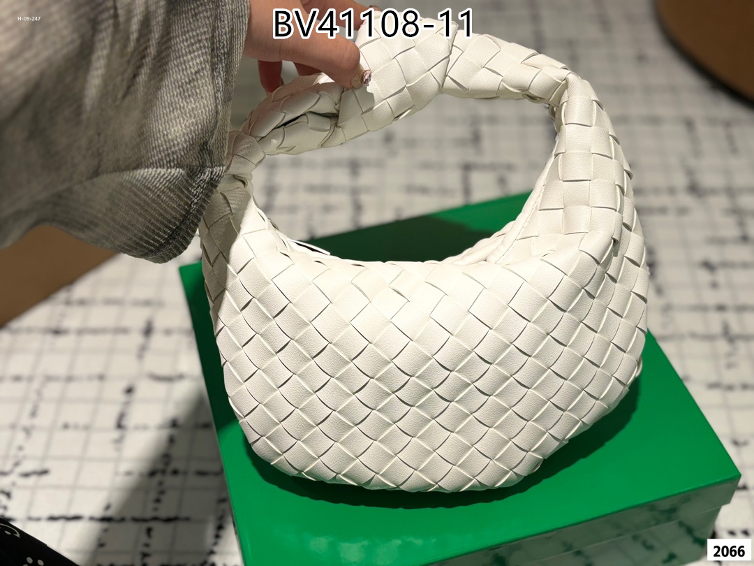 BOTTEGA VENETA $66 gallery