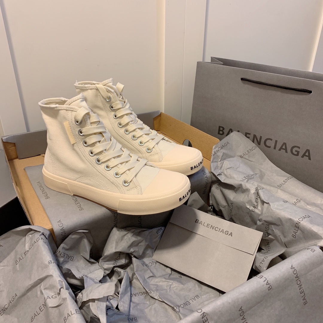 Balenciaga 49.99$ code 449-5877-R gallery