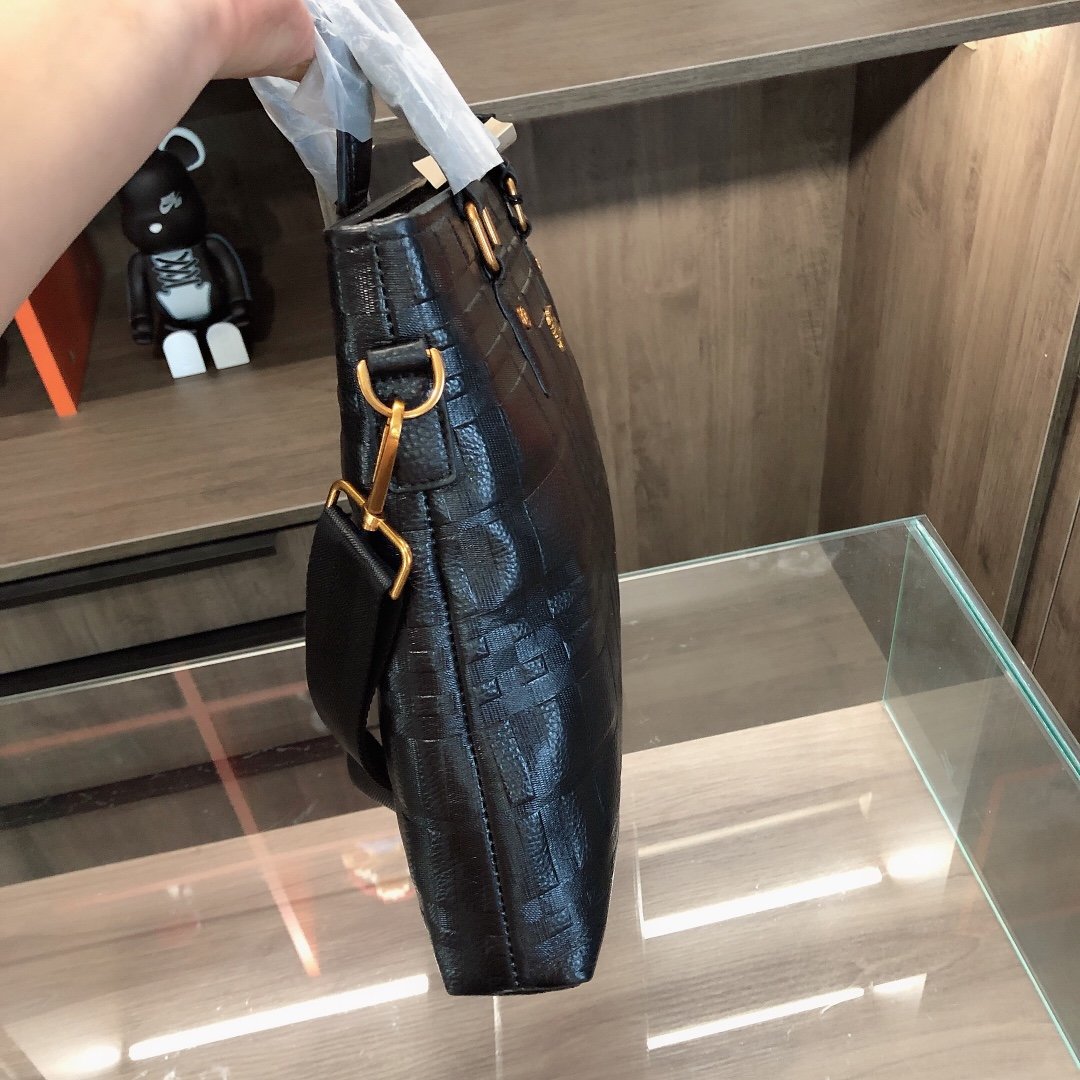 Burberry $80 gallery