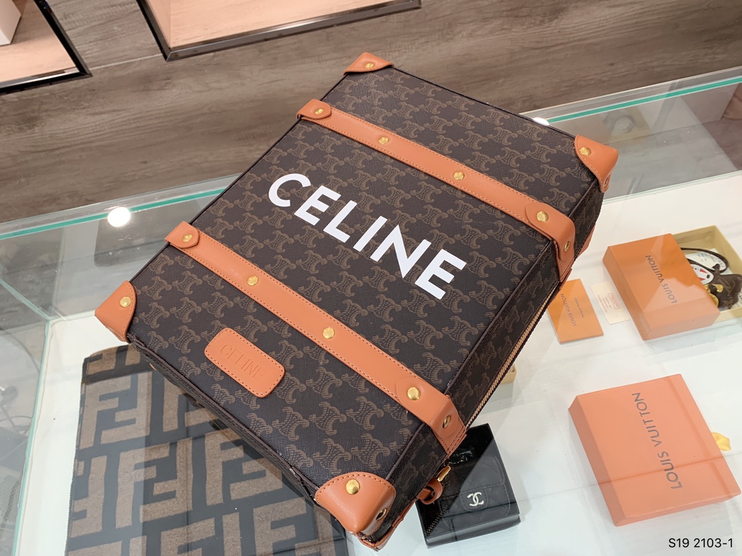 CELINE $82 gallery