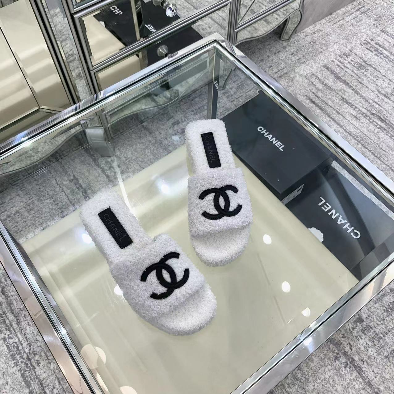 CHANEL 37.88$ CODE 449-6150-R gallery